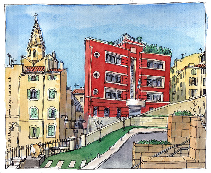 Le Panier devant l'Hôtel Intercontinental à Marseille.